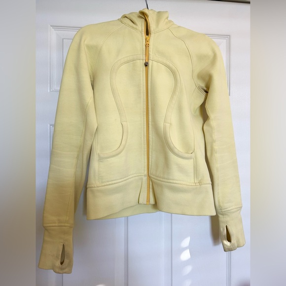 Lululemon Scuba Hoodie- Size 6 (fits on the smaller side) - Picture 1 of 2
